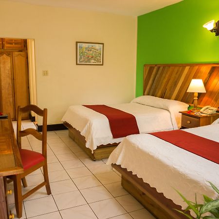 Legends Beach Resort Negril Exterior foto