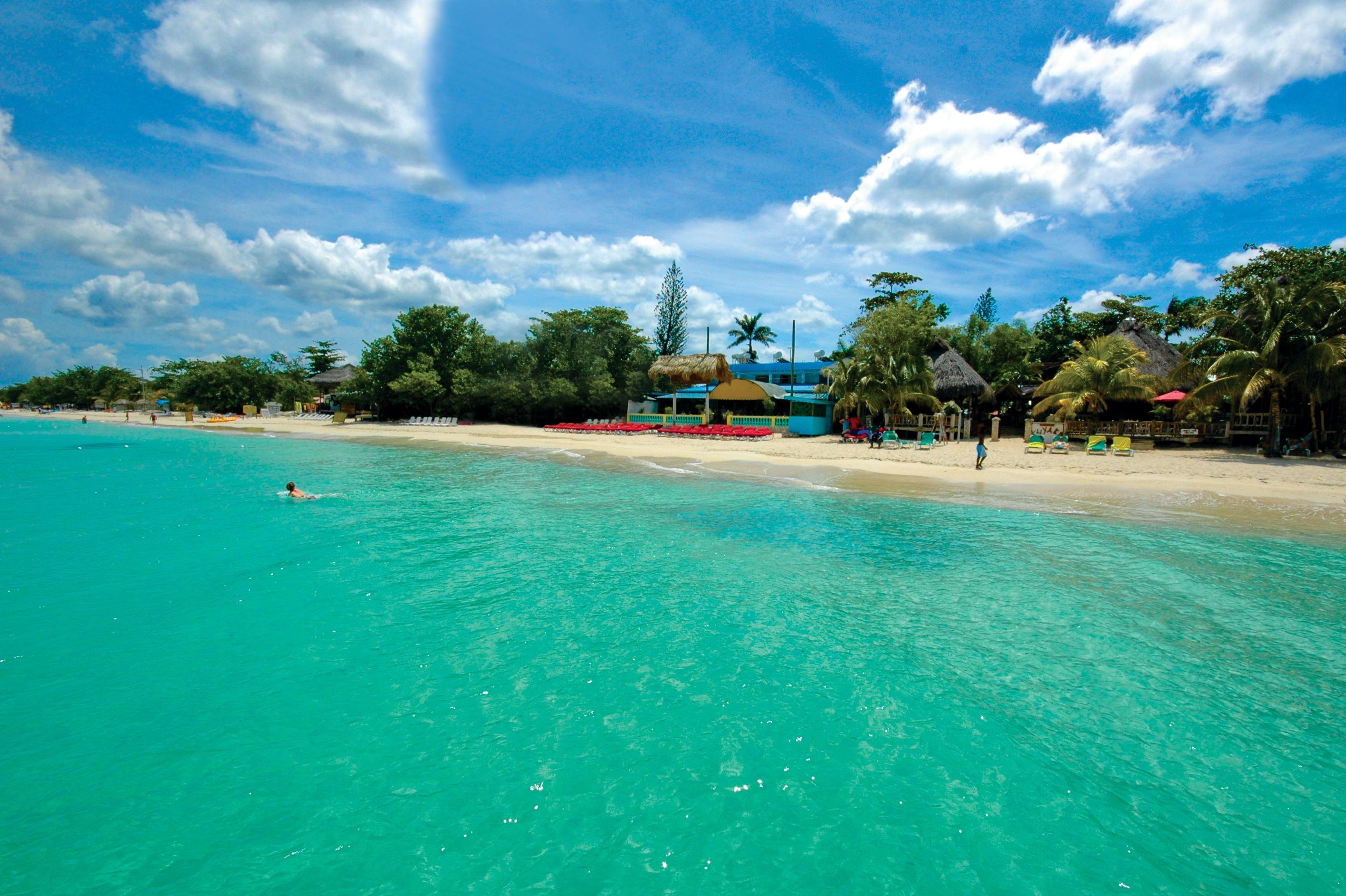 Legends Beach Resort Negril Exterior foto