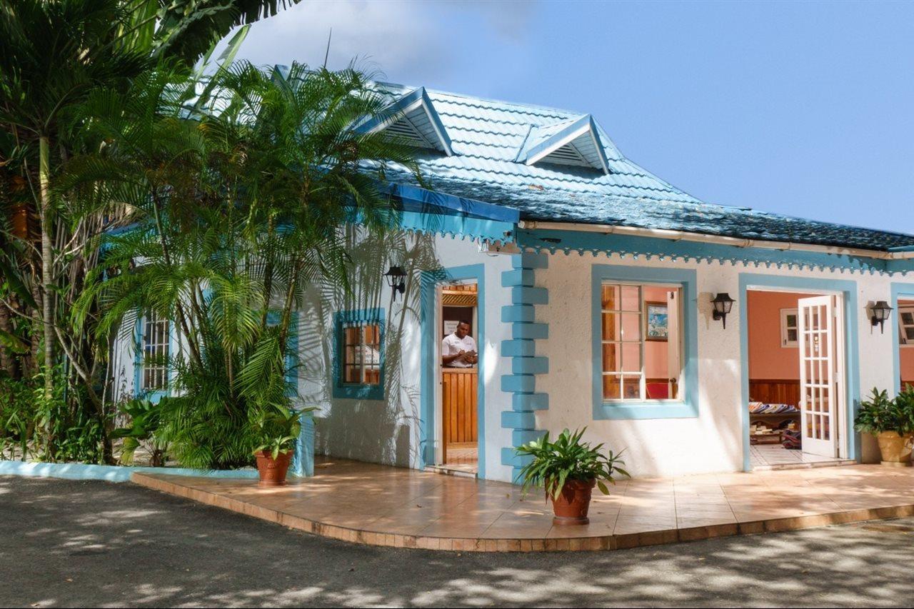 Legends Beach Resort Negril Exterior foto