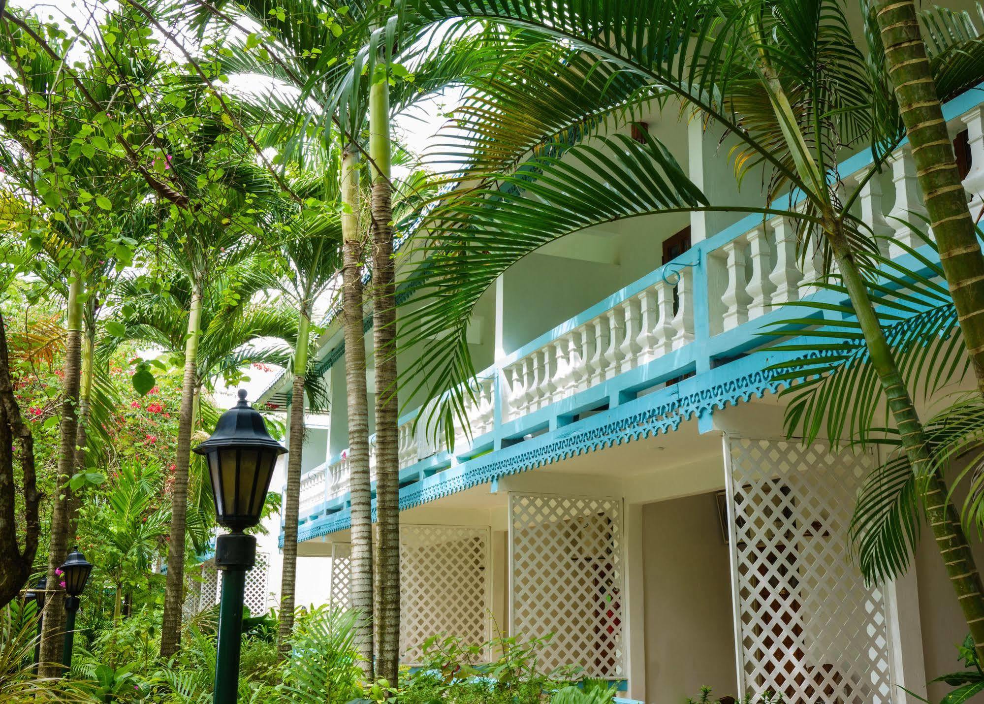 Legends Beach Resort Negril Exterior foto